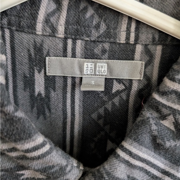 Uniqlo - Men’s Cotton Pattern Shirt - Picture 2 of 2